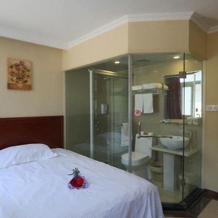 Greentree Inn Shanghai Pudong Airport Huaxia East Road Railway Station Shell Hotel Extérieur photo