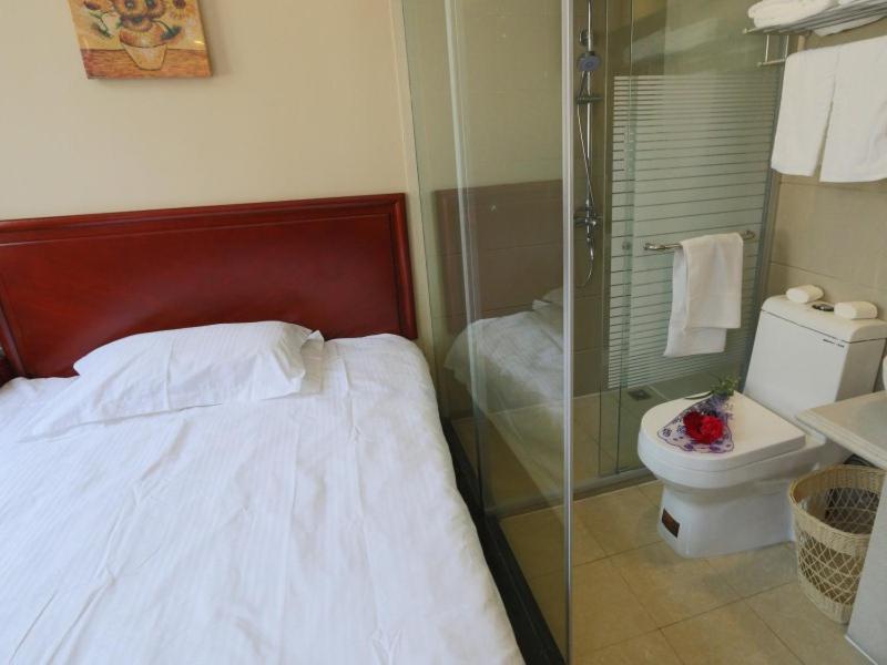 Greentree Inn Shanghai Pudong Airport Huaxia East Road Railway Station Shell Hotel Extérieur photo