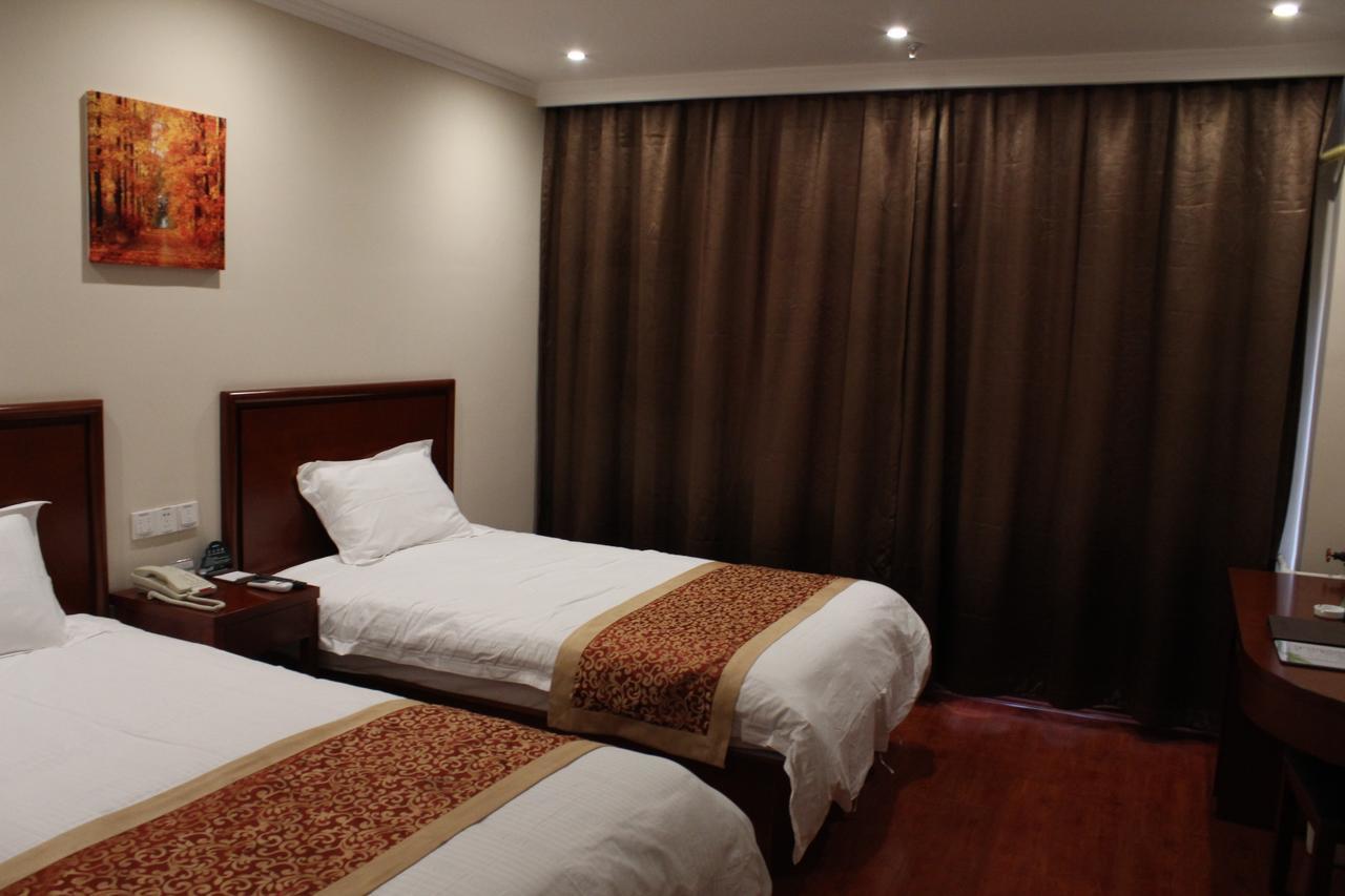 Greentree Inn Shanghai Pudong Airport Huaxia East Road Railway Station Shell Hotel Extérieur photo